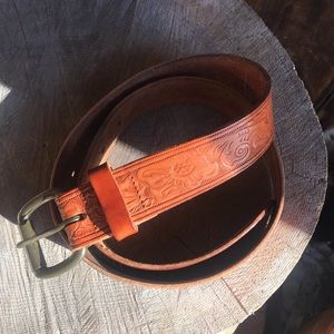 Genuine Leather Tan Flower Decorated Belt Size S
